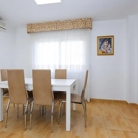 Casa Pasion Only Families
